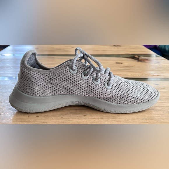 All Birds Eucalyptus Tree Runner Beige Gray Colorway - Picture 7 of 10